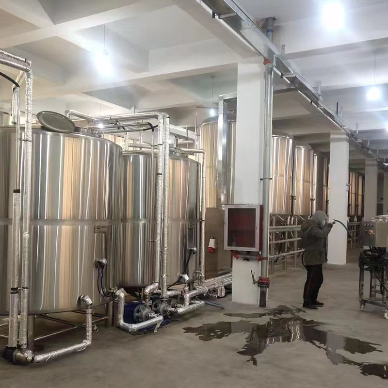 新宁精酿啤酒设备
